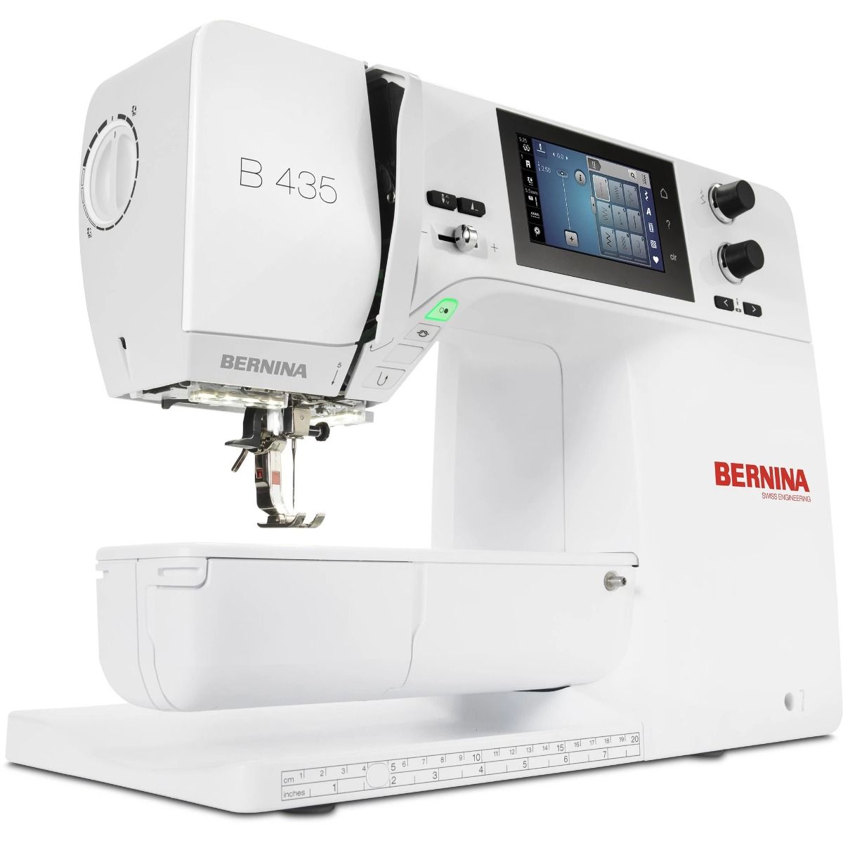 Bernina 435 Sewing and Quilting Machine